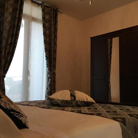 Original Sicily Bed and Breakfast Santa Venerina Esterno foto