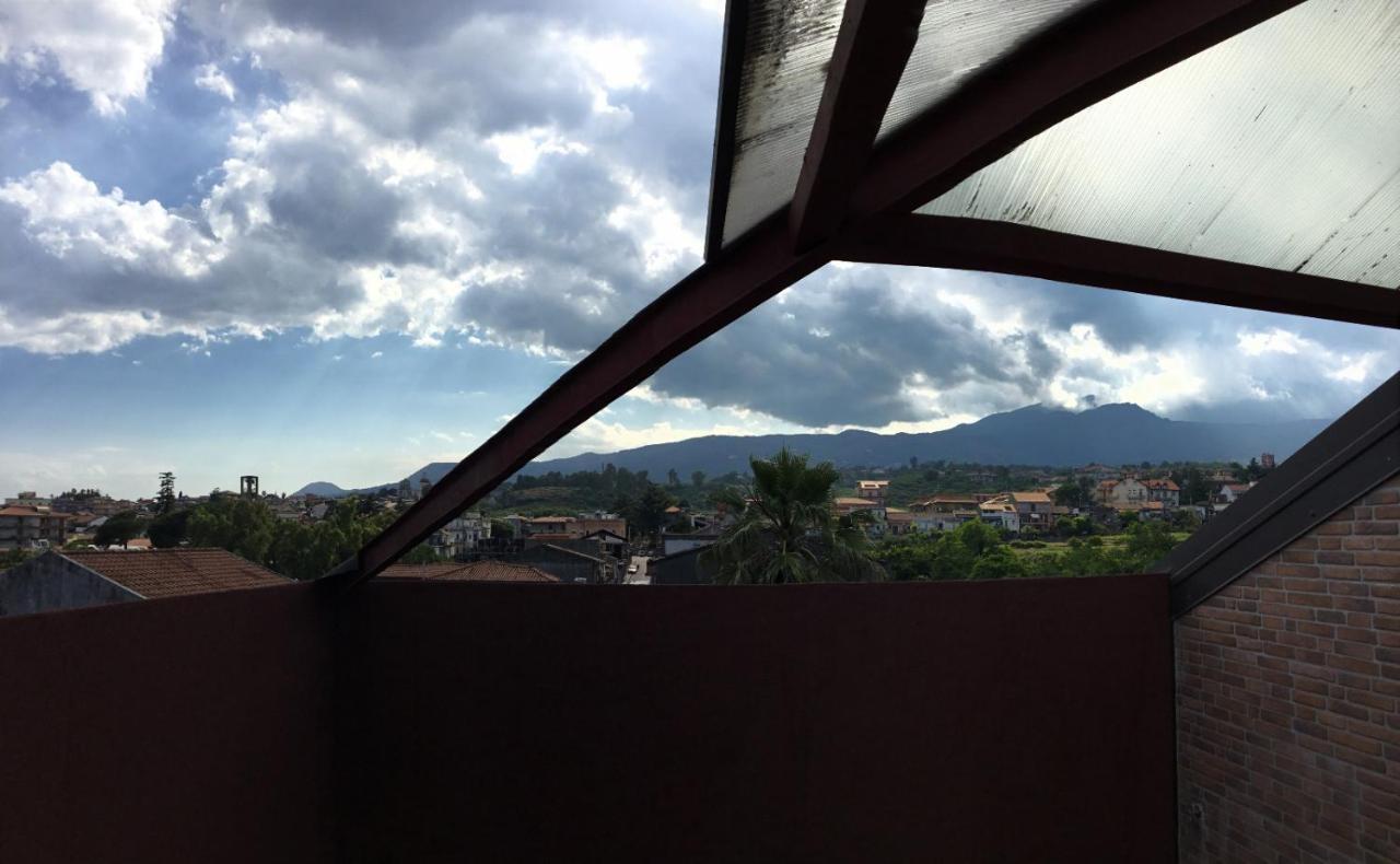 Bed and Breakfast Original Sicily Santa Venerina Esterno foto