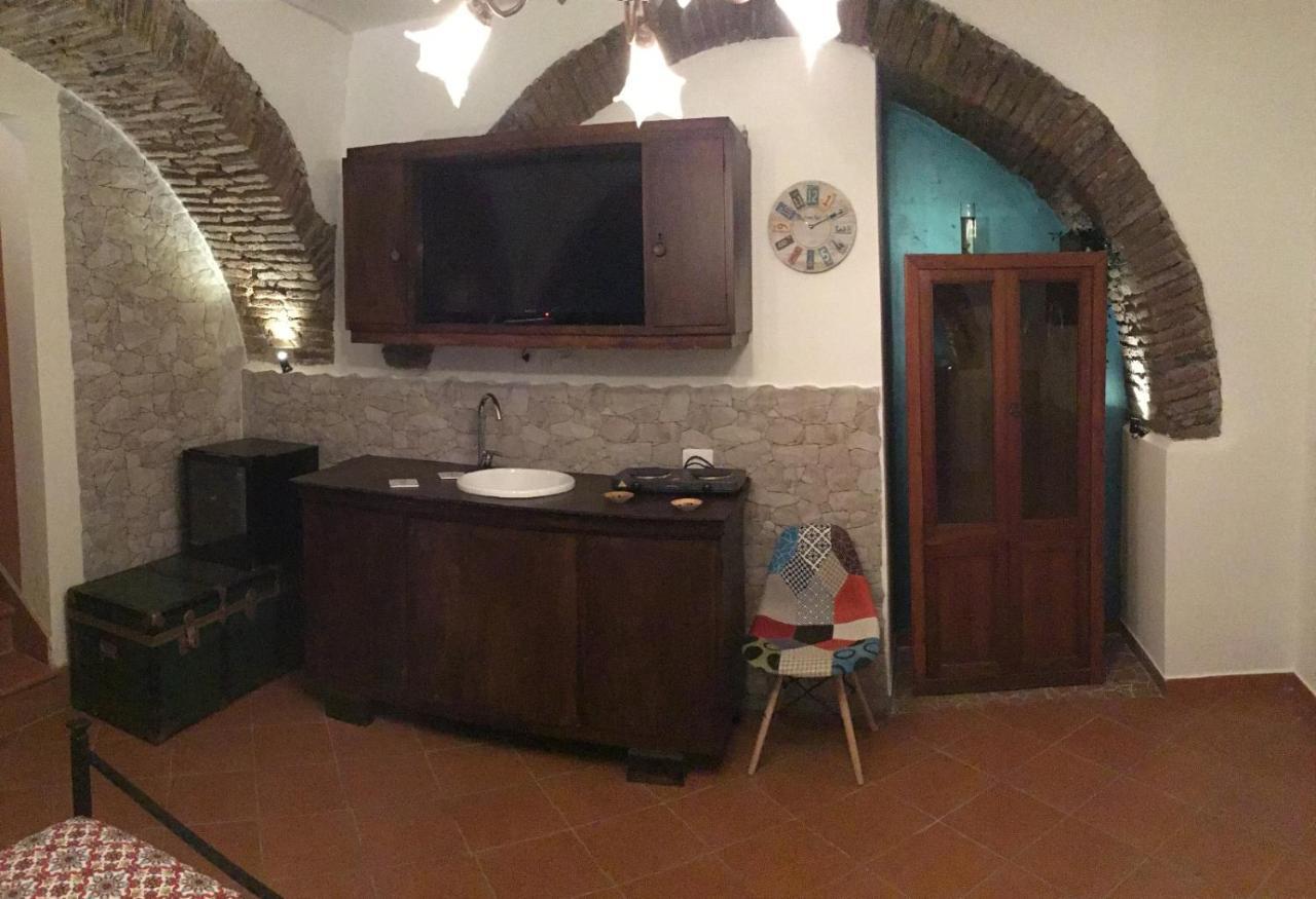 Original Sicily Bed and Breakfast Santa Venerina Esterno foto