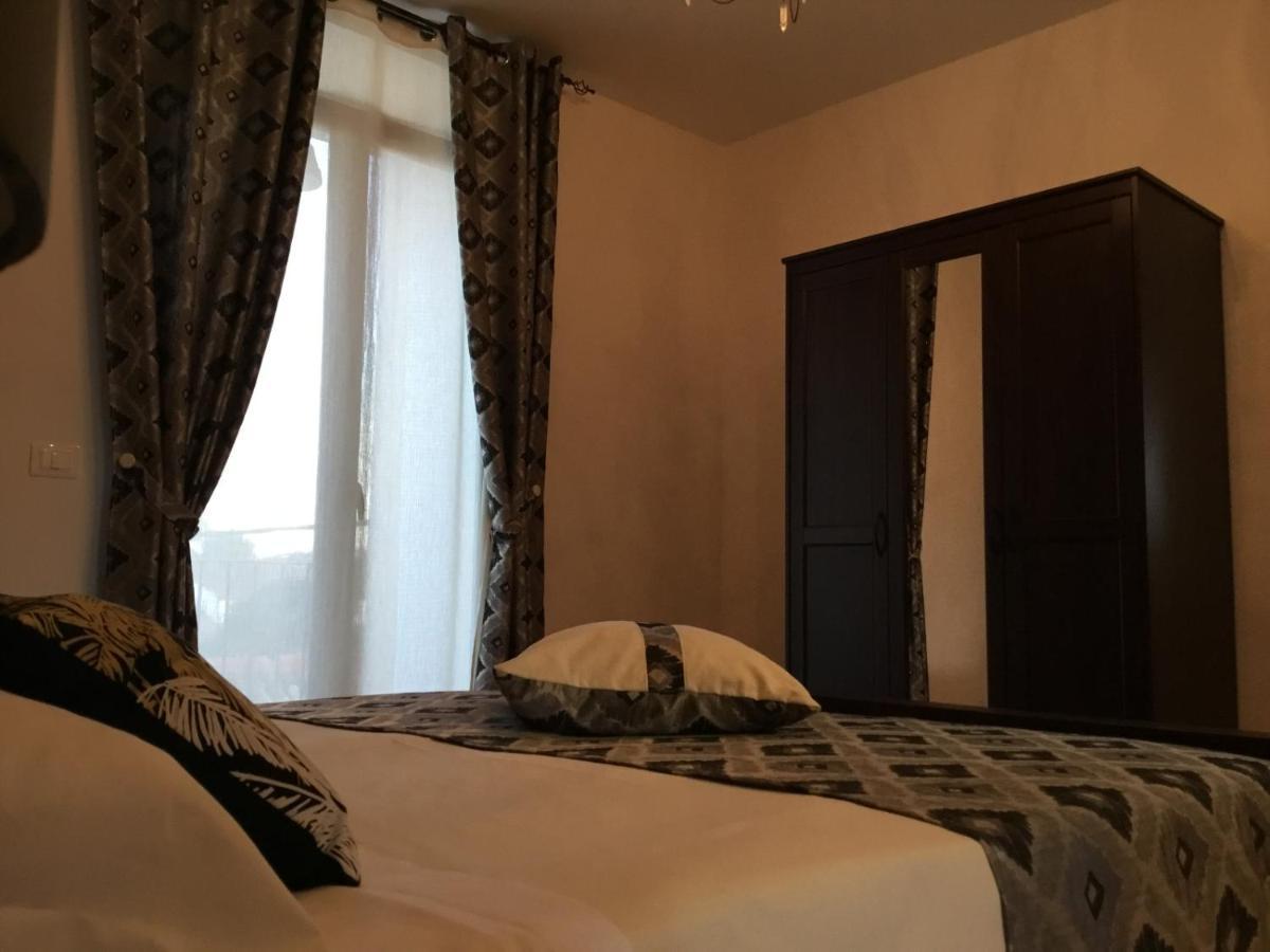 Original Sicily Bed and Breakfast Santa Venerina Esterno foto