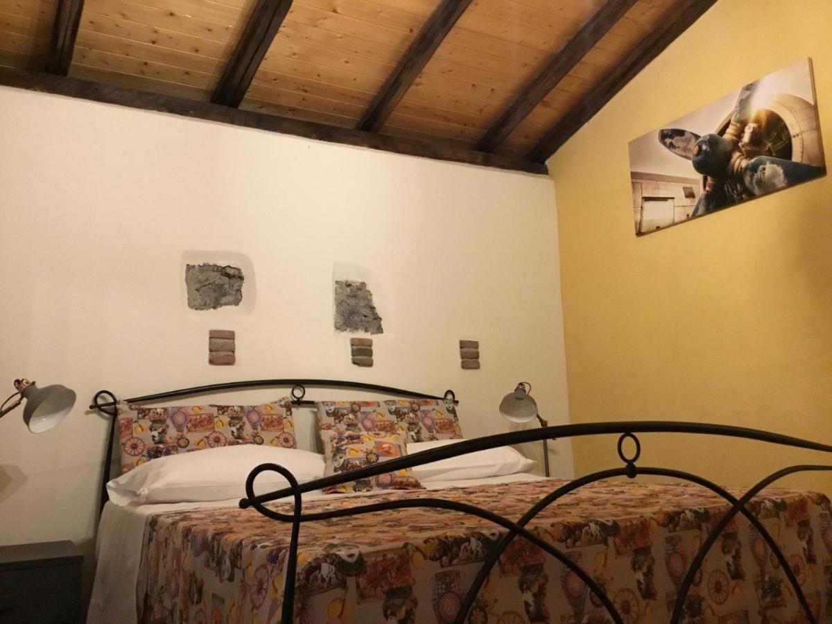 Original Sicily Bed and Breakfast Santa Venerina Esterno foto