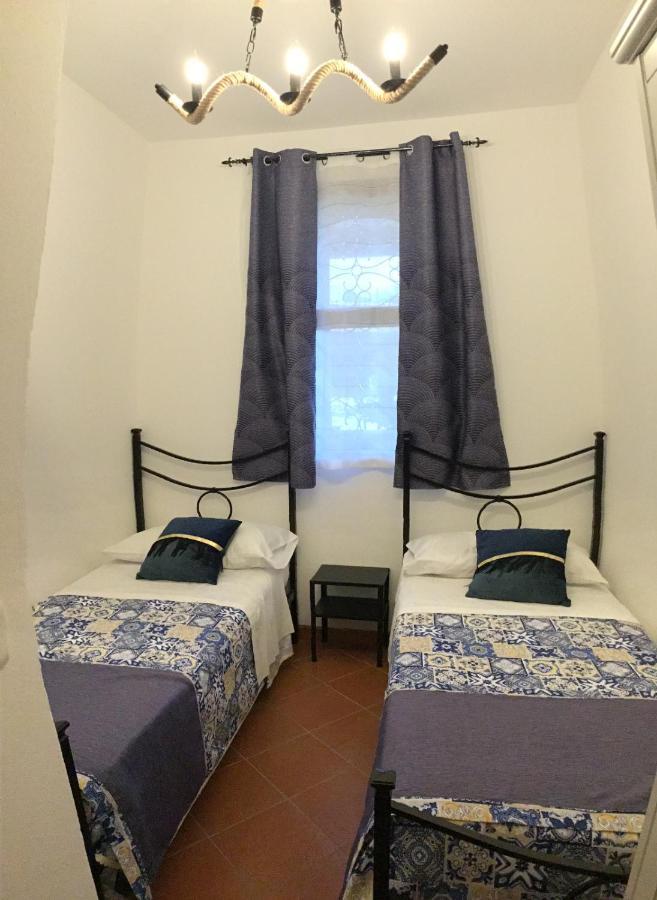 Original Sicily Bed and Breakfast Santa Venerina Esterno foto