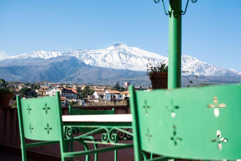 Original Sicily Bed and Breakfast Santa Venerina Esterno foto