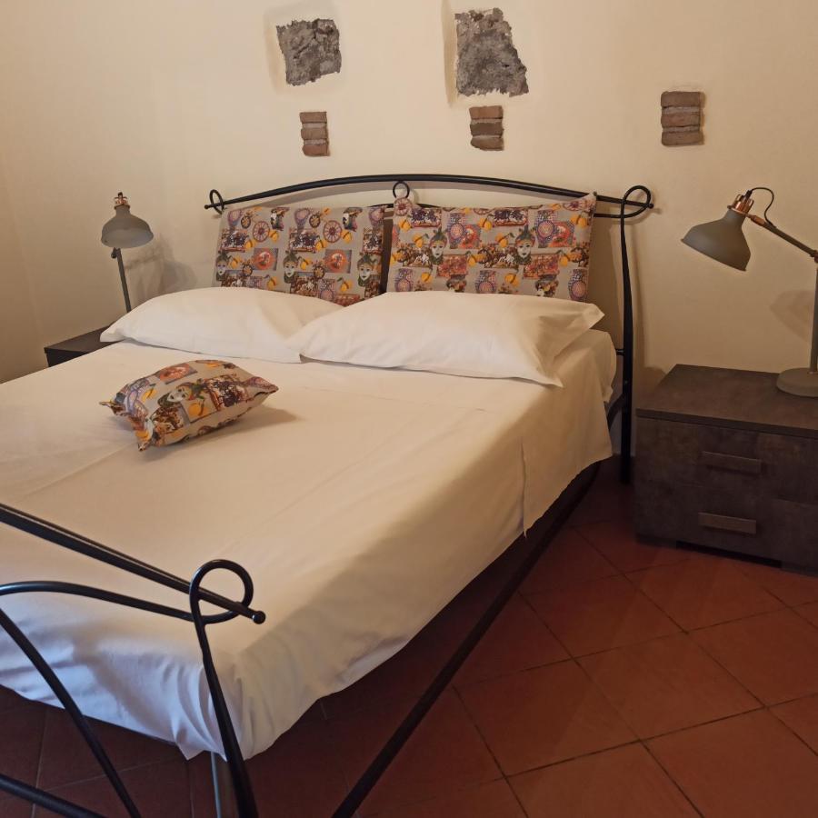 Original Sicily Bed and Breakfast Santa Venerina Esterno foto